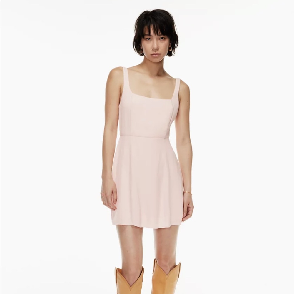 Wilfred delune dress aritzia